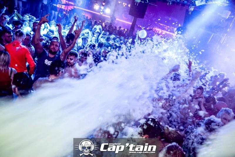 SOIREE MOUSSE CAP TAIN