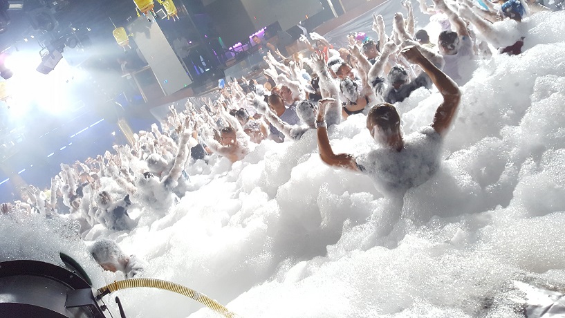 foam schuim mousse party fluidfx captain